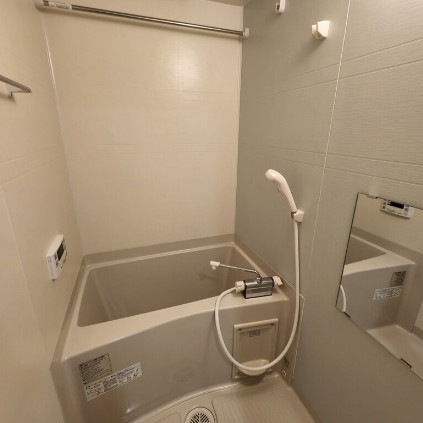 バス・シャワールーム　別部屋参考写真となります