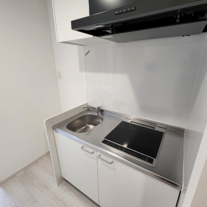 キッチン　別部屋参考写真となります