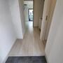 玄関　別部屋参考写真となります
