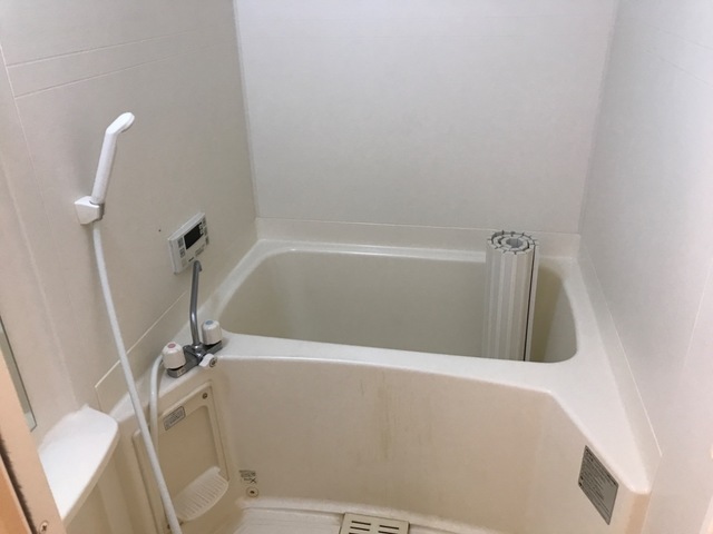 バス・シャワールーム　追い焚き機能付