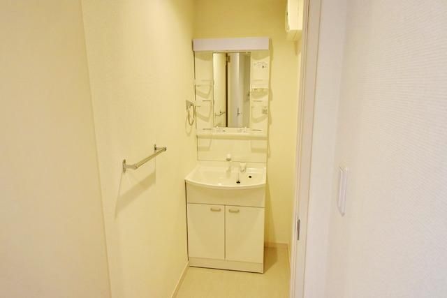 洗面設備　★生活に便利な独立洗面台です★