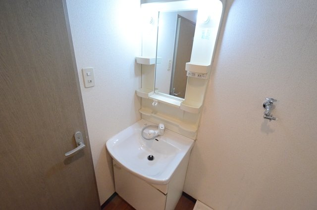 洗面設備　独立洗面化粧台付き☆