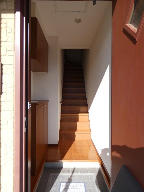 玄関　図面と現状に相違がある場合には現状を優先