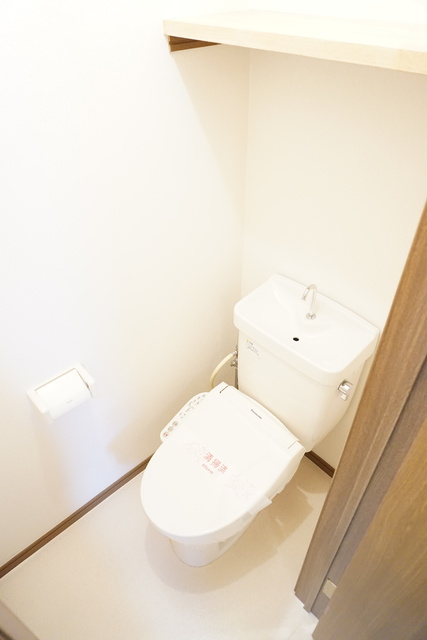 トイレ　洗浄便座