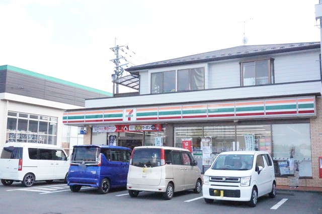 コンビニ　セブンイレブン仙台中山吉成店（コンビニ）まで240m