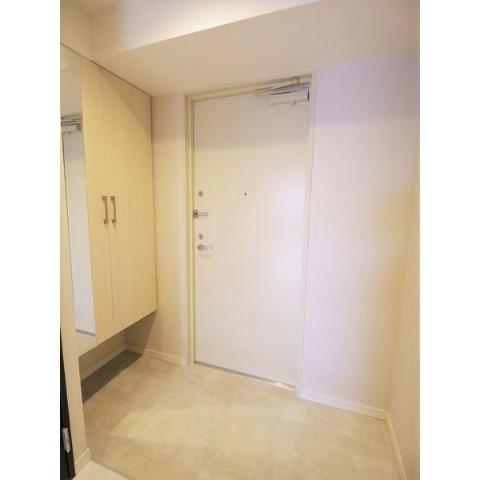 玄関　玄関（イメージ）