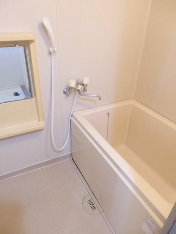 バス・シャワールーム　きれいなお風呂です