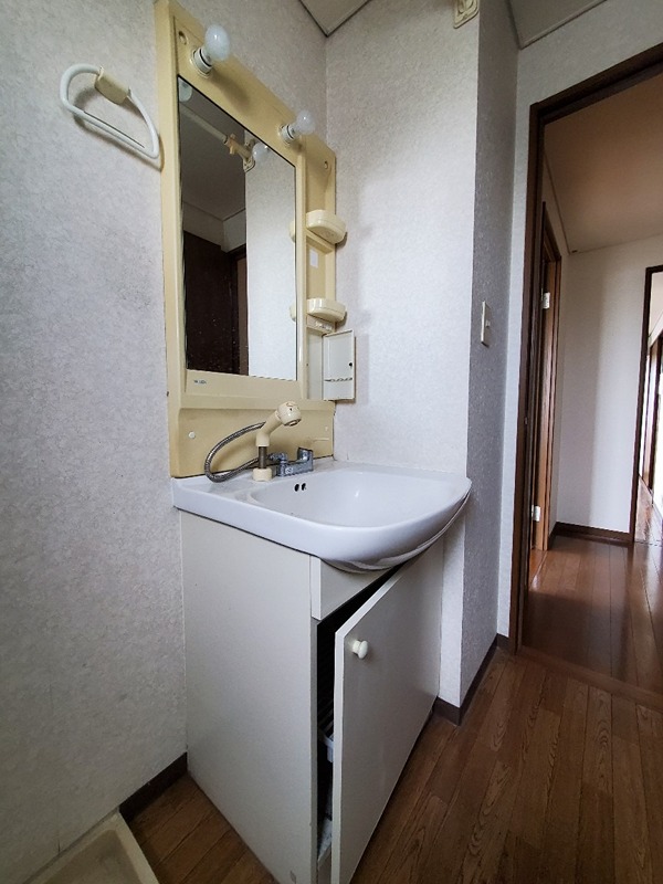 洗面設備　現況優先