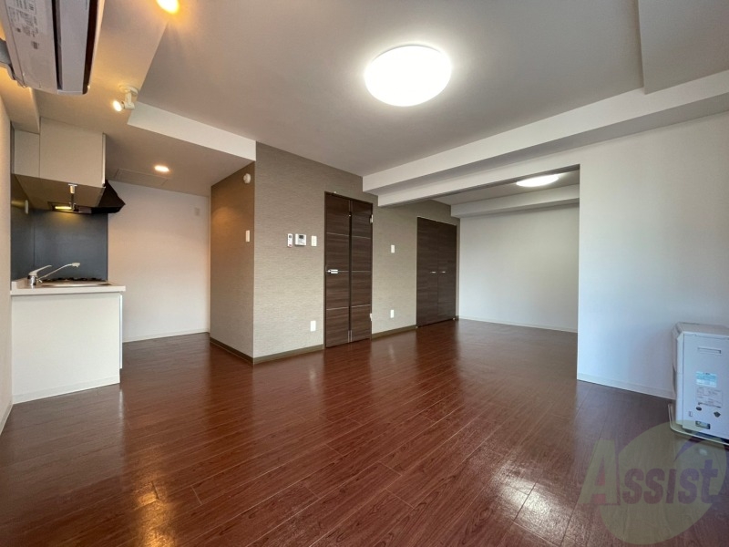 居室・リビング　広くてキレイなお部屋が広がっていて、充実した生活が送れそう。