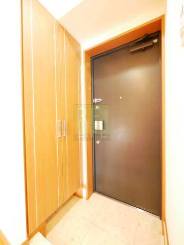 玄関　日神デュオステージ浅草松が谷