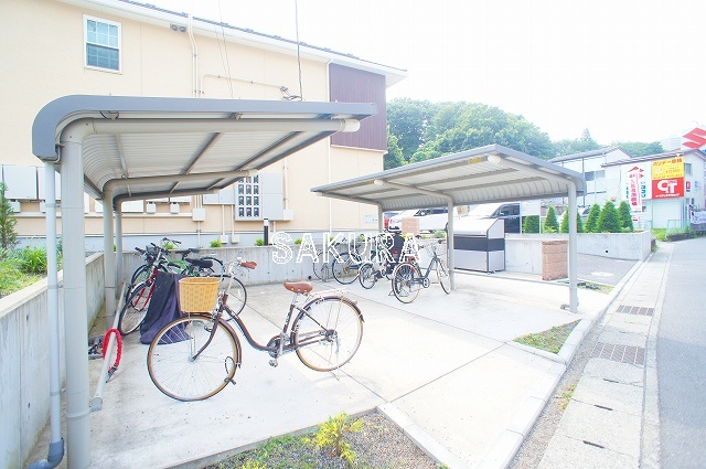 その他共有部分　敷地内駐輪場です♪