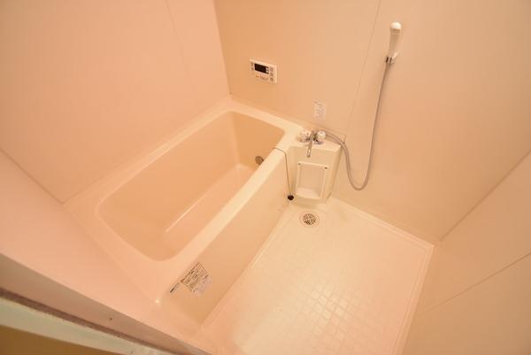 バス・シャワールーム　※同物件別室※