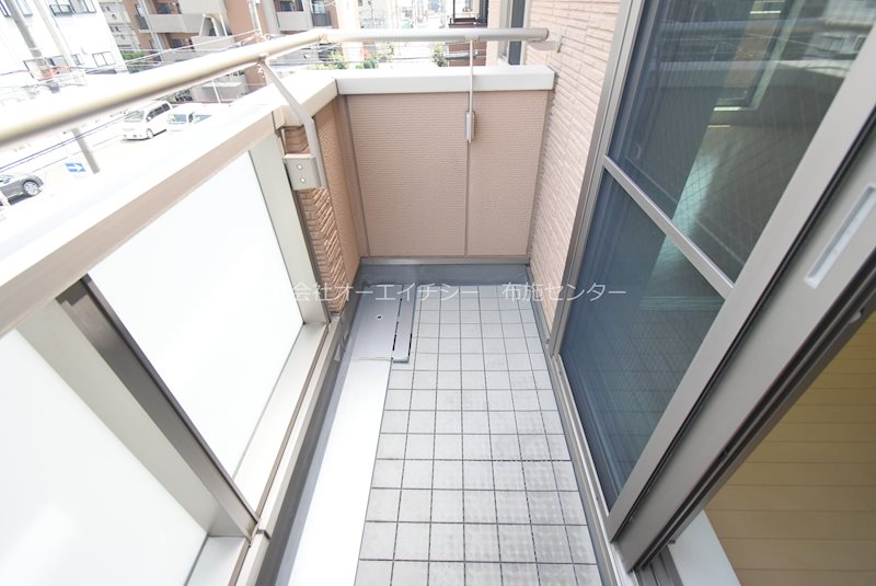 バルコニー　同物件別部屋の参考写真