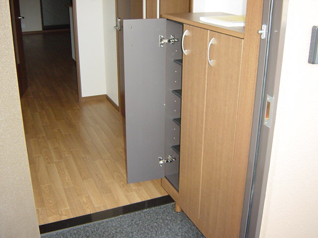 収納　下駄箱（イメージ）