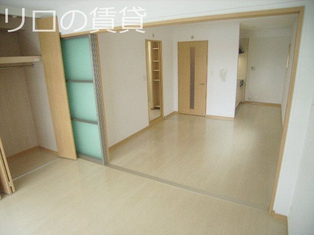 居室・リビング　別号室