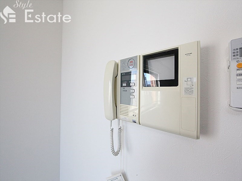 セキュリティ　モニター付きインターホン