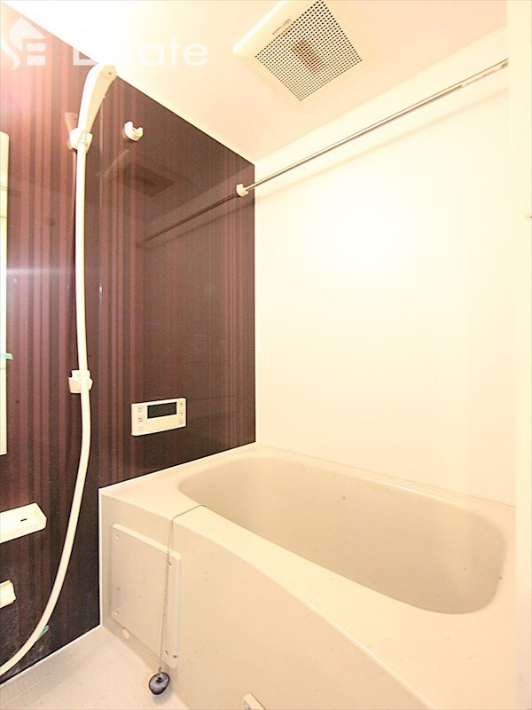 バス・シャワールーム　バスルーム