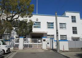 小学校　神戸大学附属小学校（小学校）まで386m