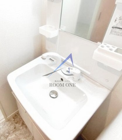 洗面設備　独立洗面台です。