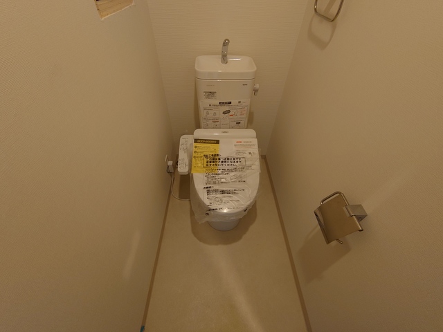 トイレ　ウォシュレット付きのトイレです。