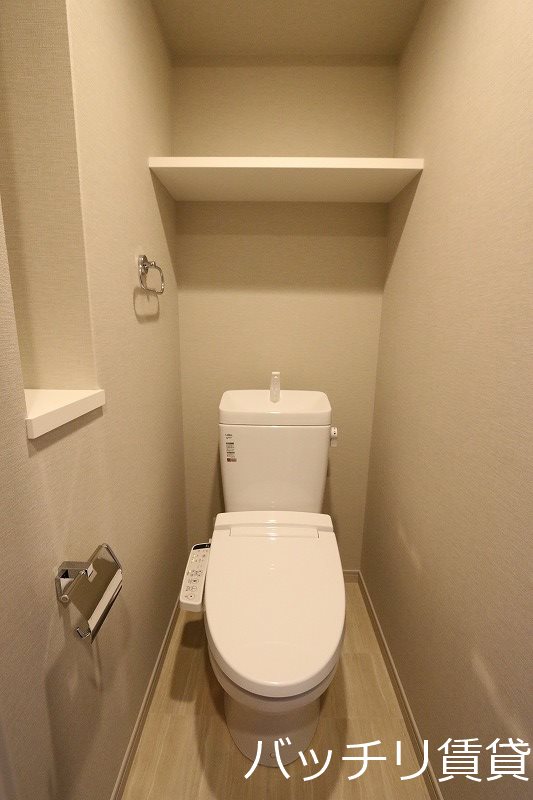 トイレ　※同型タイプ写真の為、現状優先。