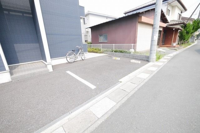 駐車場　外観まわり