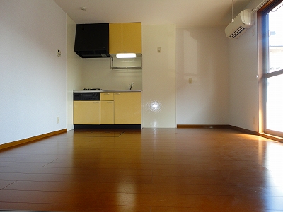 その他共有部分　開放感のあるリビング