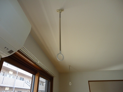 その他設備　物干し竿用設備