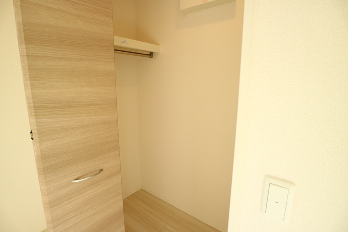 収納　ウォークインクローゼット