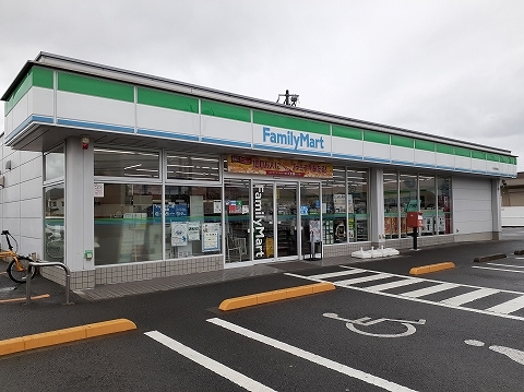コンビニ　ファミリーマート 小松島金磯店（コンビニ）まで454m