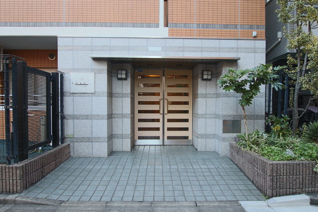 エントランス　エントランス