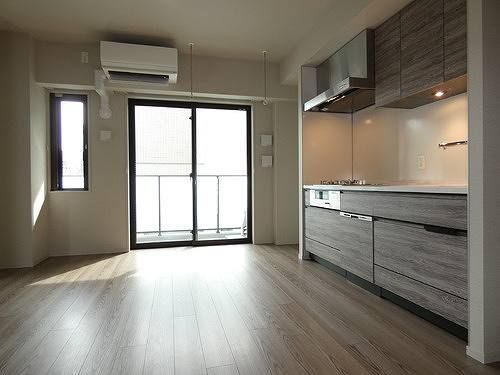 居室・リビング　※別部屋参考写真