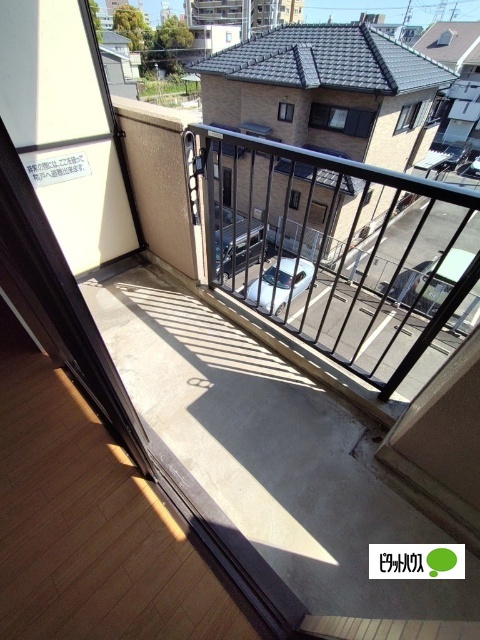 バルコニー　同物件別部屋