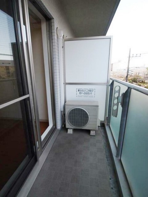 バルコニー　別部屋同仕様タイプ