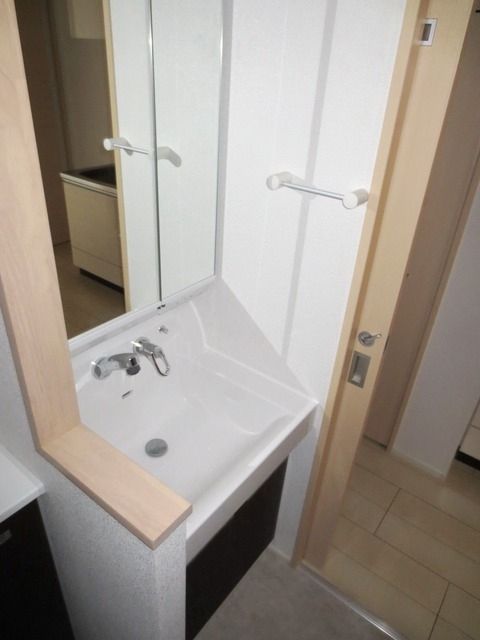 洗面設備　★忙しい朝に便利なシャンプードレッサー★