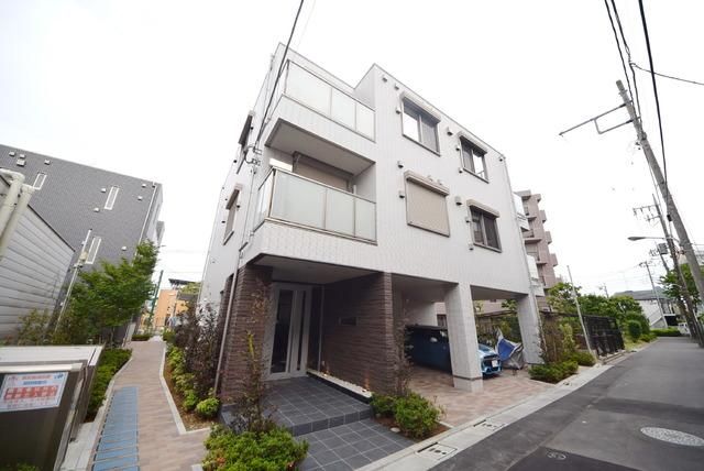 建物外観　総武線新小岩駅　徒歩14分です