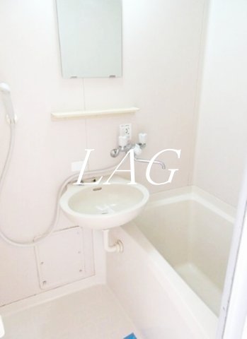 バス・シャワールーム　お風呂です。