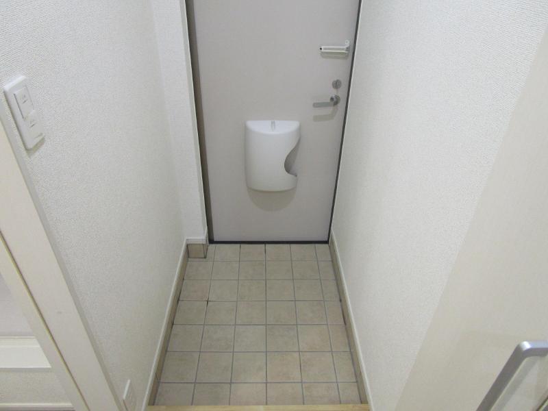 リライフ IIの玄関写真