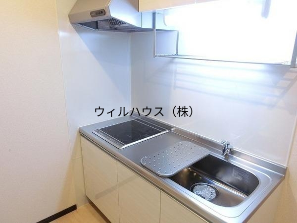 キッチン　お料理好きの方に嬉しいシステムキッチン！