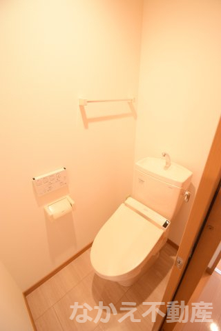 トイレ　落ち着いたトイレです