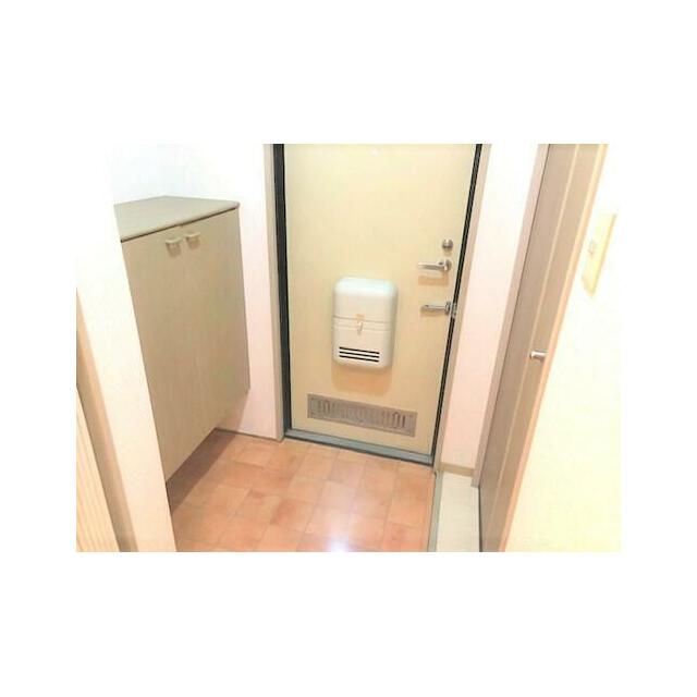 玄関　※前回募集時の写真になります