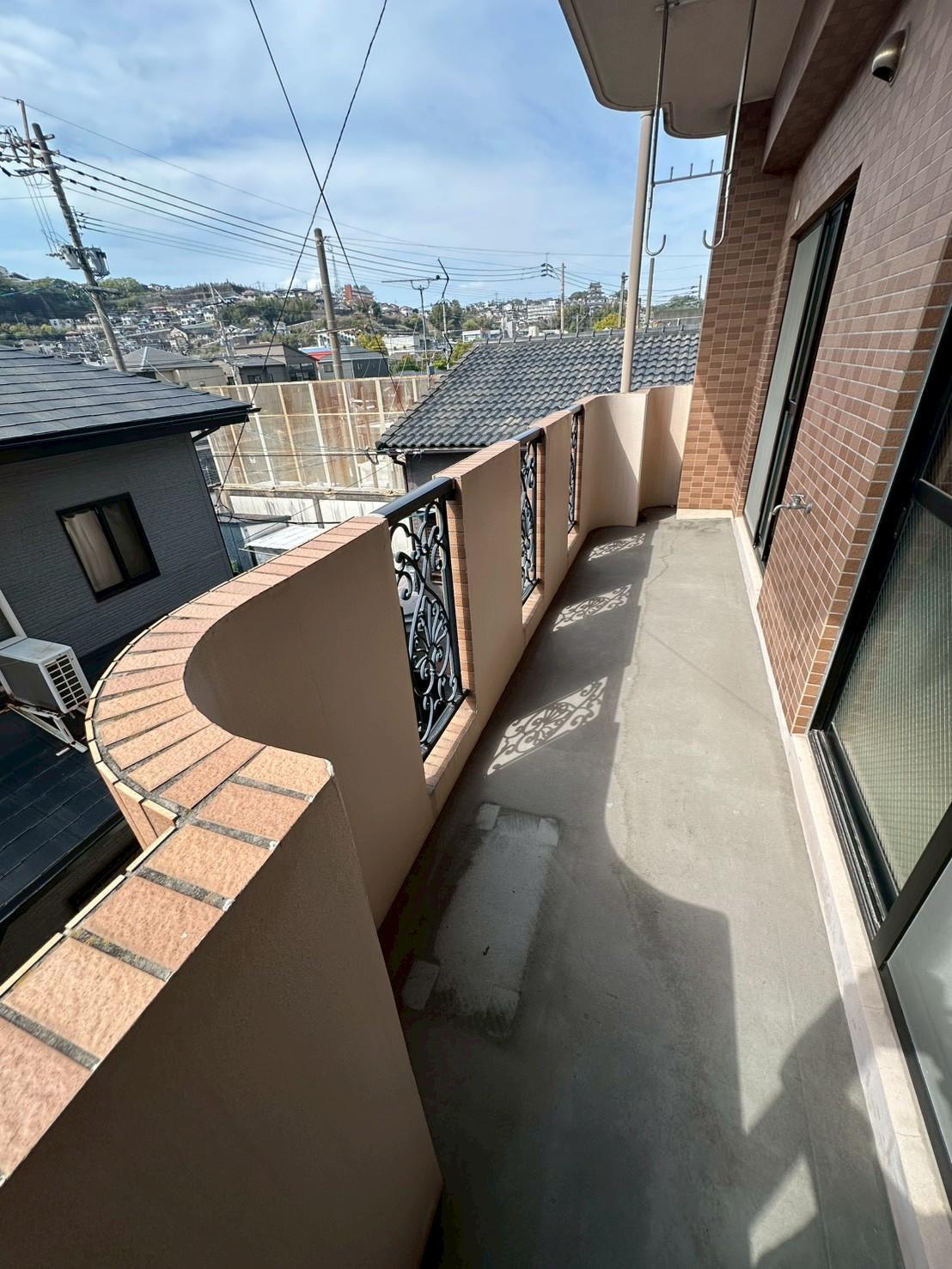 バルコニー　ベランダ