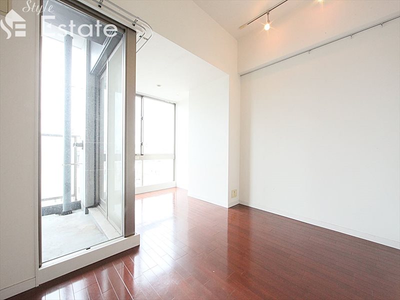 居室・リビング　内装