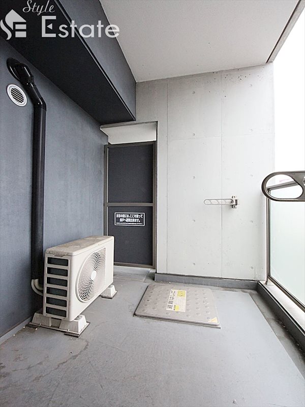 バルコニー　内装