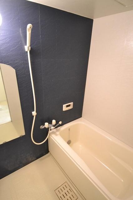 バス・シャワールーム　風呂