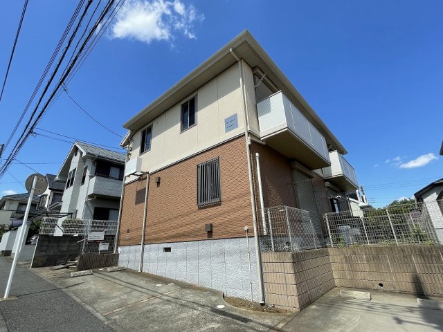 建物外観　積水ハウス施工の賃貸住宅シャーメゾン♪ペット＆楽器OK♪グリ