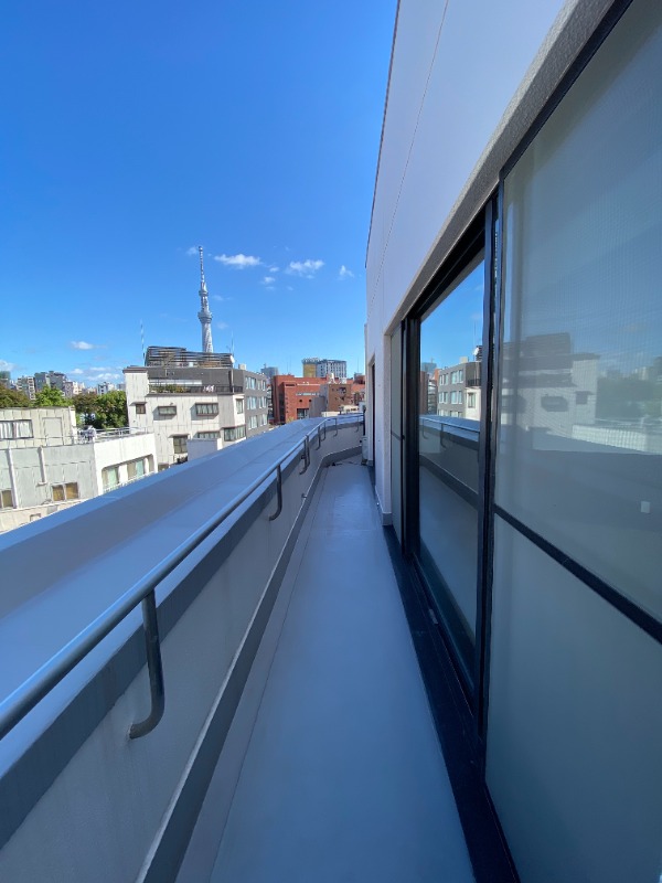 バルコニー　広々バルコニー！