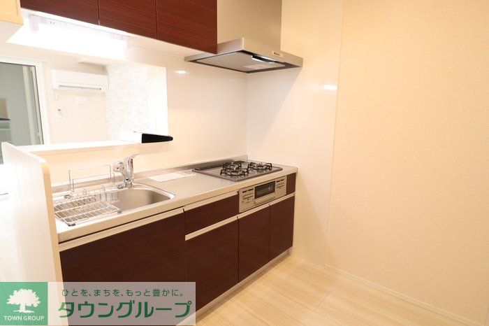 キッチン　お問合せはタウンハウジングまで！※現地待合わせ相談可能