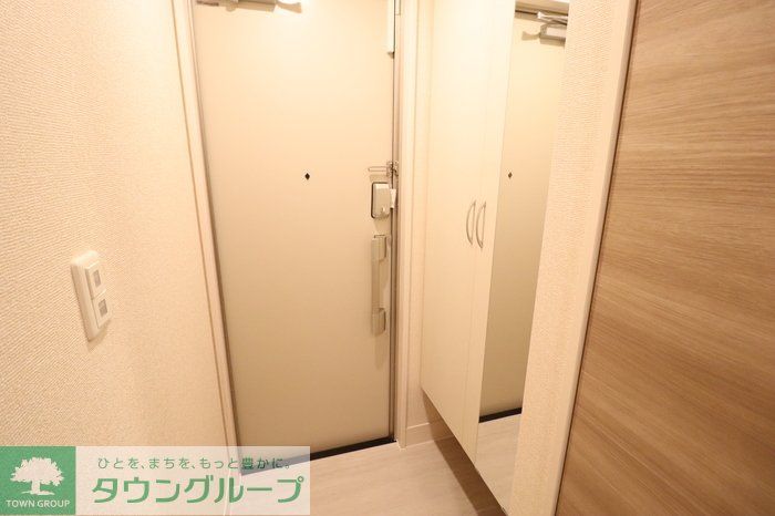 玄関　お問合せはタウンハウジングまで！※現地待合わせ相談可能