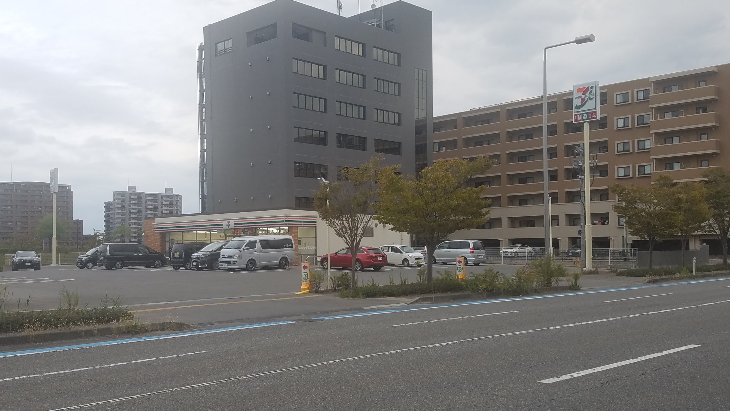 コンビニ　セブンイレブン新潟上所2丁目店（コンビニ）まで499m